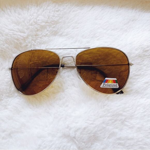 Stylens Accessories - Elsie Gold with Silver Rims Polarized Aviator Sunglasses